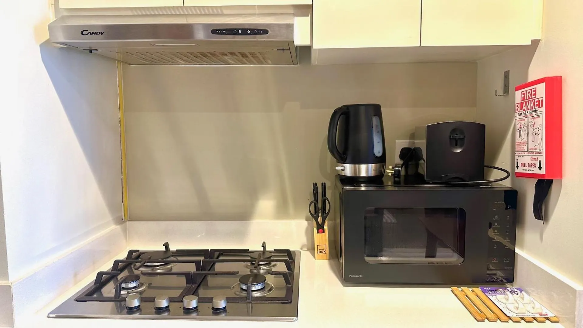 Sleek & Spacious 2Br In Damac Vera, Business Bay By Bhavan Vacation Homes Dubai
